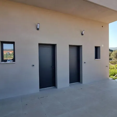 1 Terrasse Apercu Vignes * Saint-Cyr-sur-Mer